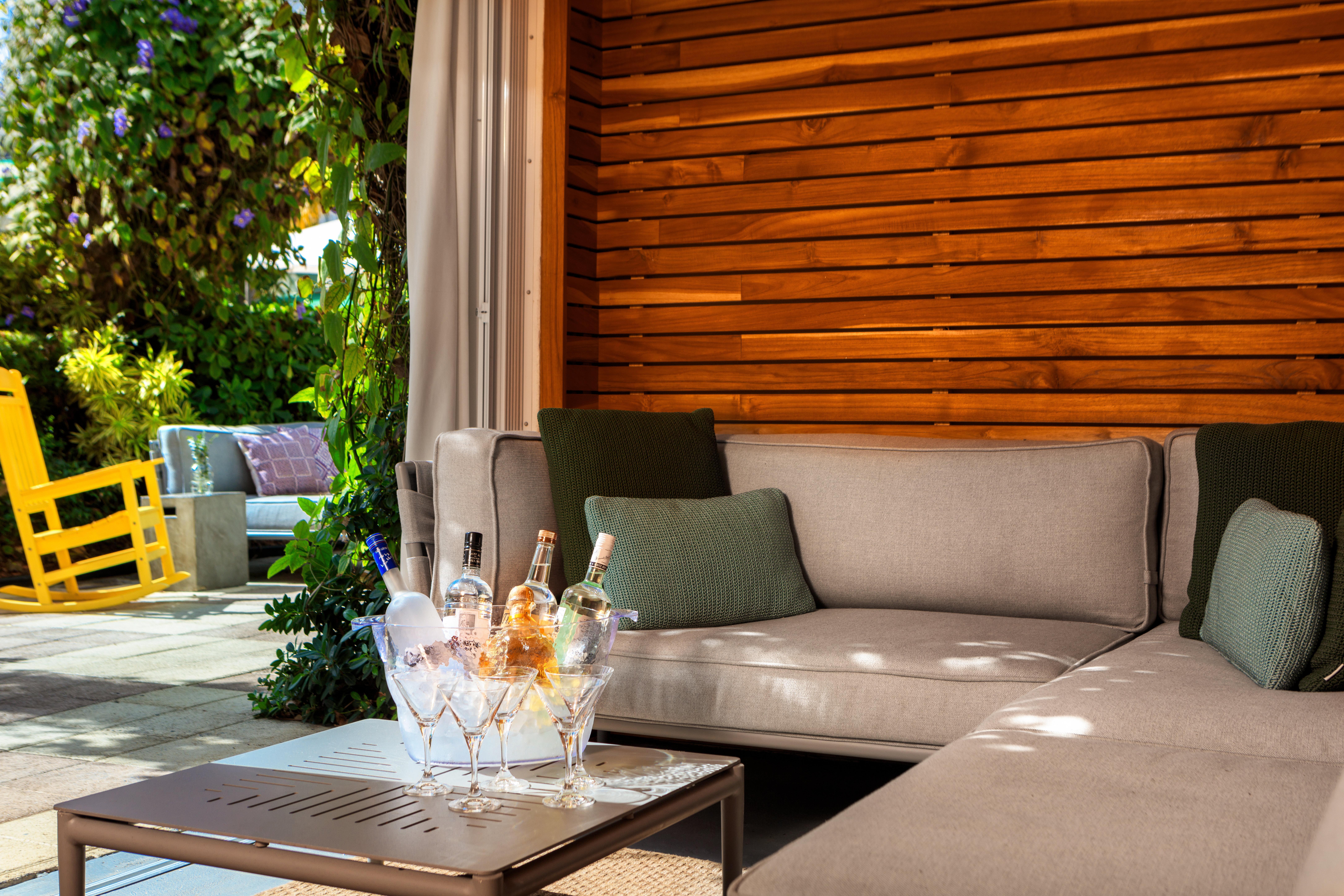 Kimpton Surfcomber Hotel By Ihg Miami Beach Exteriér fotografie