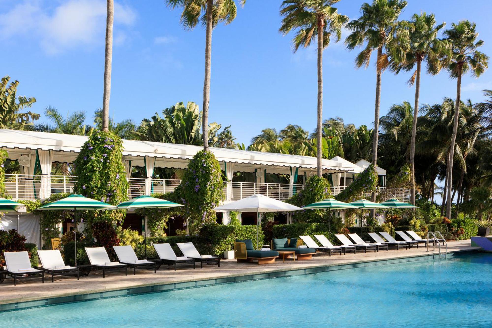 Kimpton Surfcomber Hotel By Ihg Miami Beach Exteriér fotografie