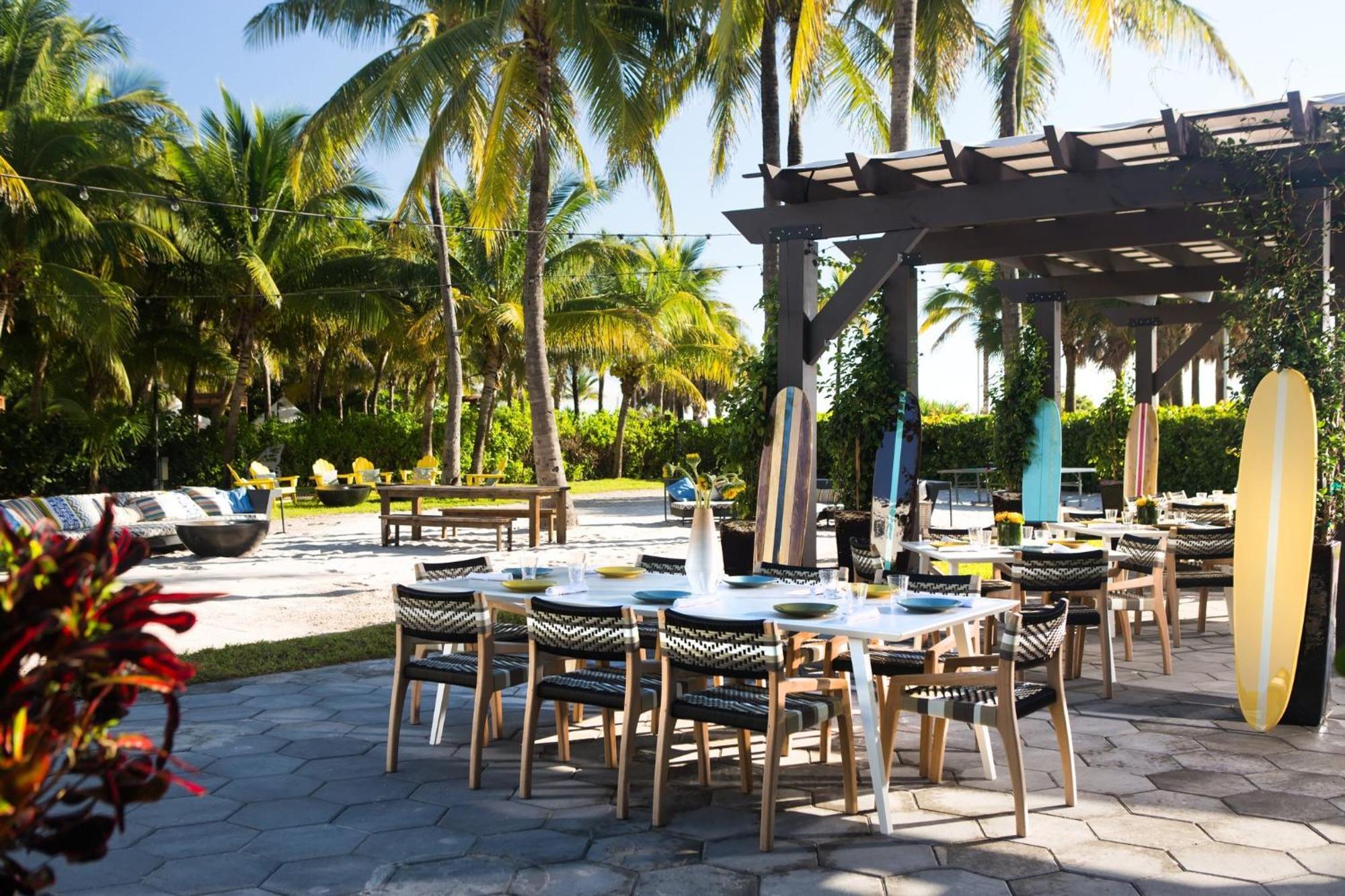 Kimpton Surfcomber Hotel By Ihg Miami Beach Exteriér fotografie