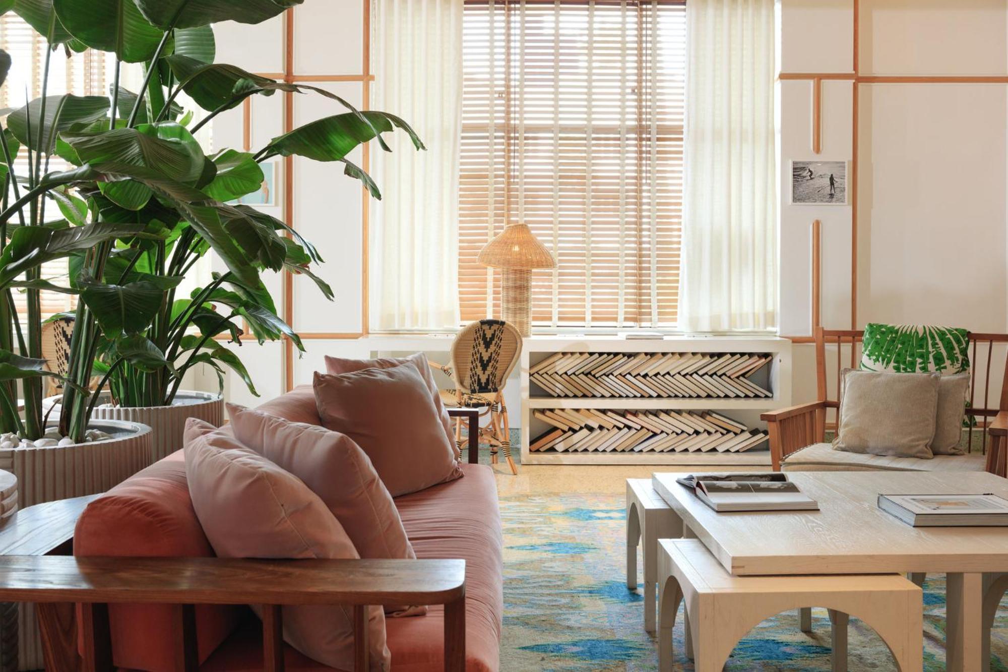 Kimpton Surfcomber Hotel By Ihg Miami Beach Exteriér fotografie